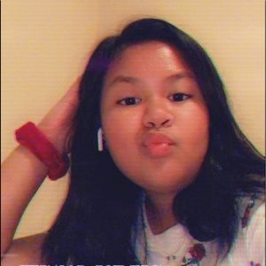 Meet your Posher, Teona